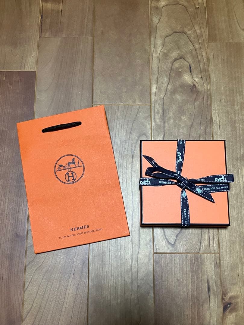 【新品未使用】 HERMES エルメス エルメッセンス 4本セット