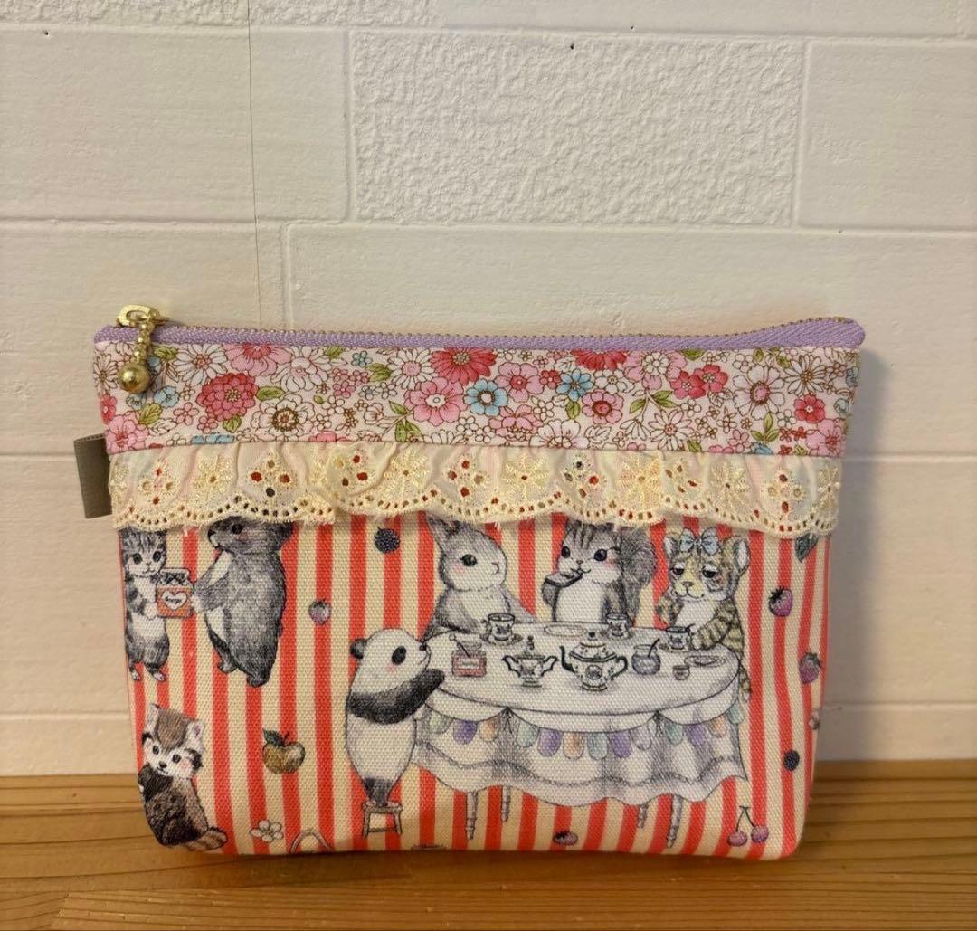 感謝価格　トートバッグ　エコティッシュカバー　巾着　ポーチ　ユキエモン　猫柄