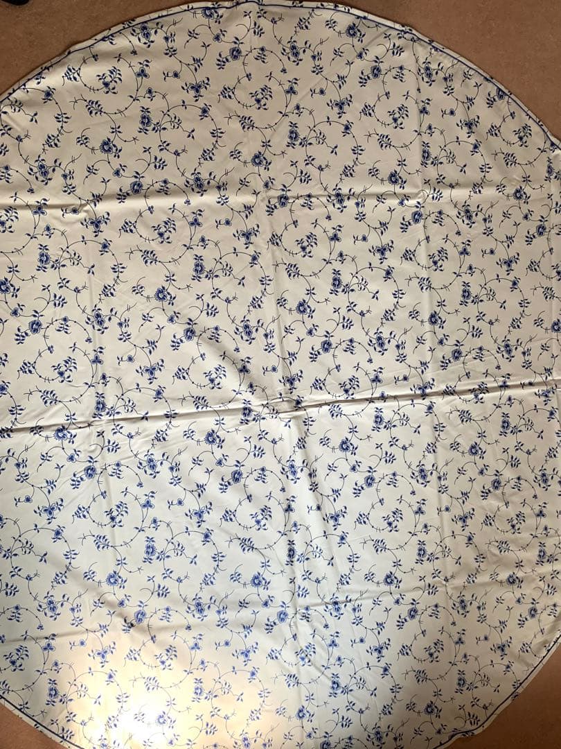 ロイヤルコペンハーゲン円形テーブルクロス