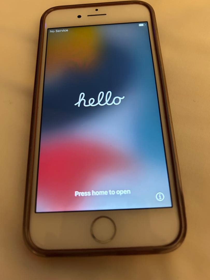 iPhone 7 32GB シルバー　SIMロック解除済