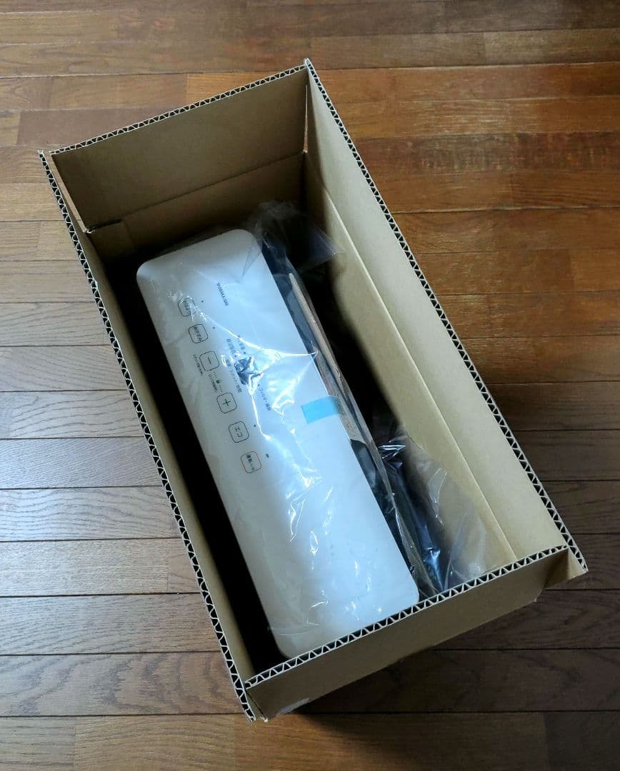 ガスファンヒーター ホワイト 据え置き型 都市ガス用 2019年製造未使用品