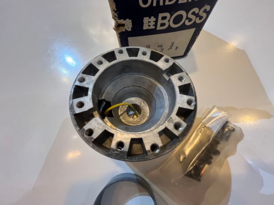 スバル360 R2 ハンドル ボス てんとう虫 K111 ヤングS SS