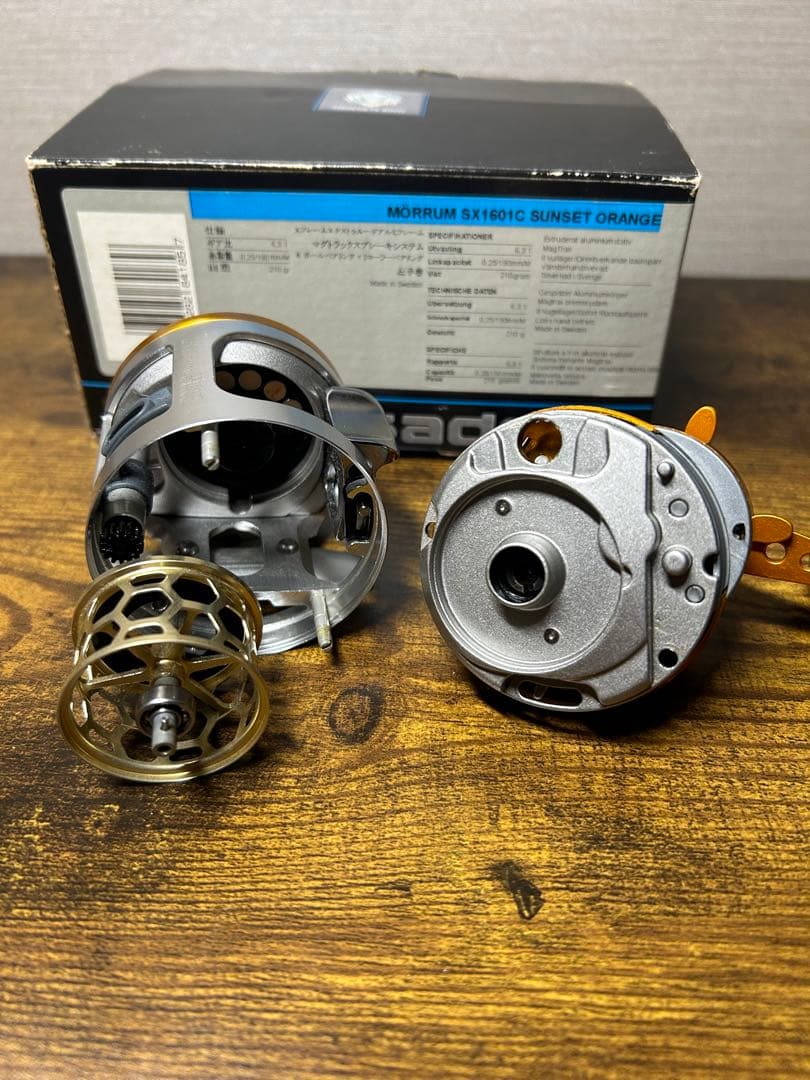 Abu Garcia MORRUM SX1601C モラムsxサンセットオレンジ