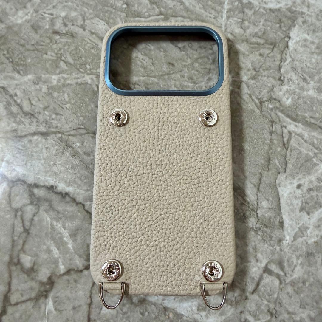 美品 ボナベンチュラ iPhone17Pro ケース グレージュ カードケース