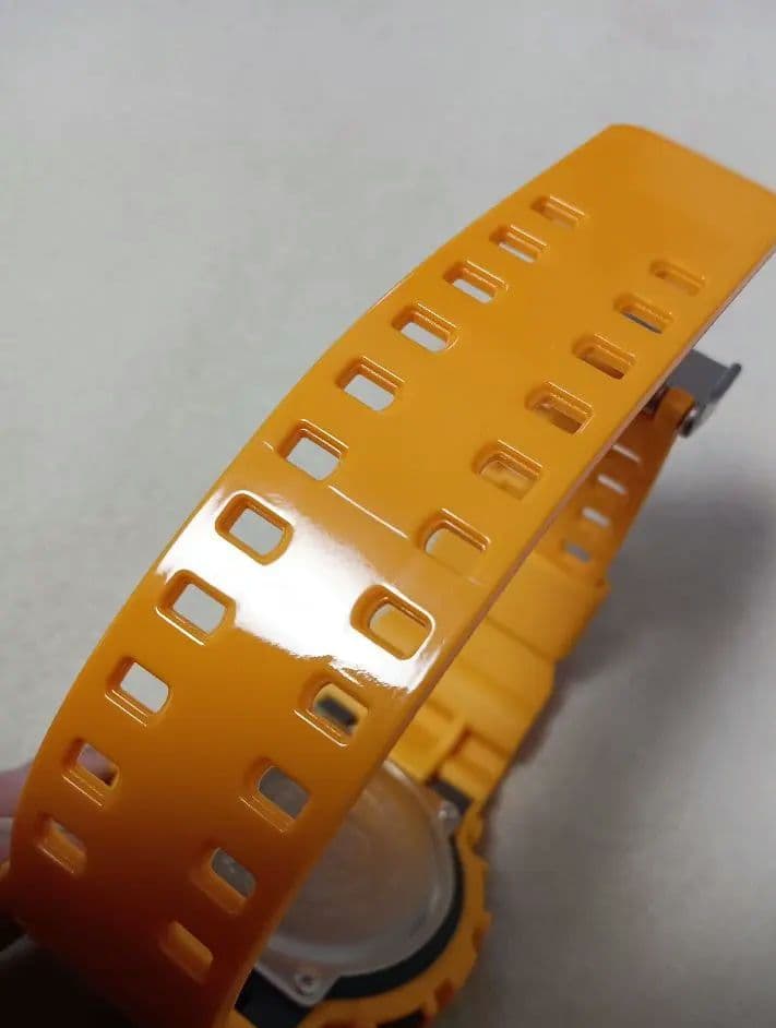 値下げ 新品 CASIO G-SHOCK レアカラー GA-100A イエロー