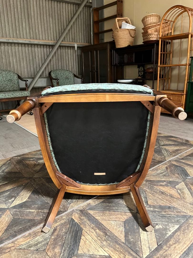 野の花子＊カリモク コロニアル シングルソファ肘掛 椅子1人掛け3脚セット