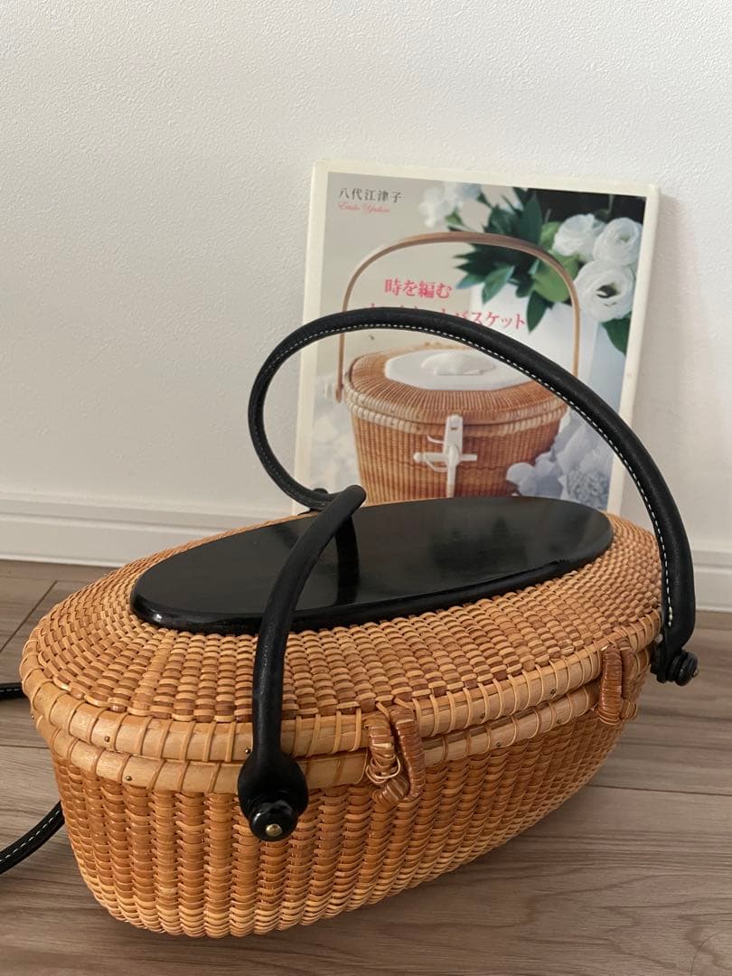 ナンタケットバスケット　10インチ　オーバル　蓋付きバスケット