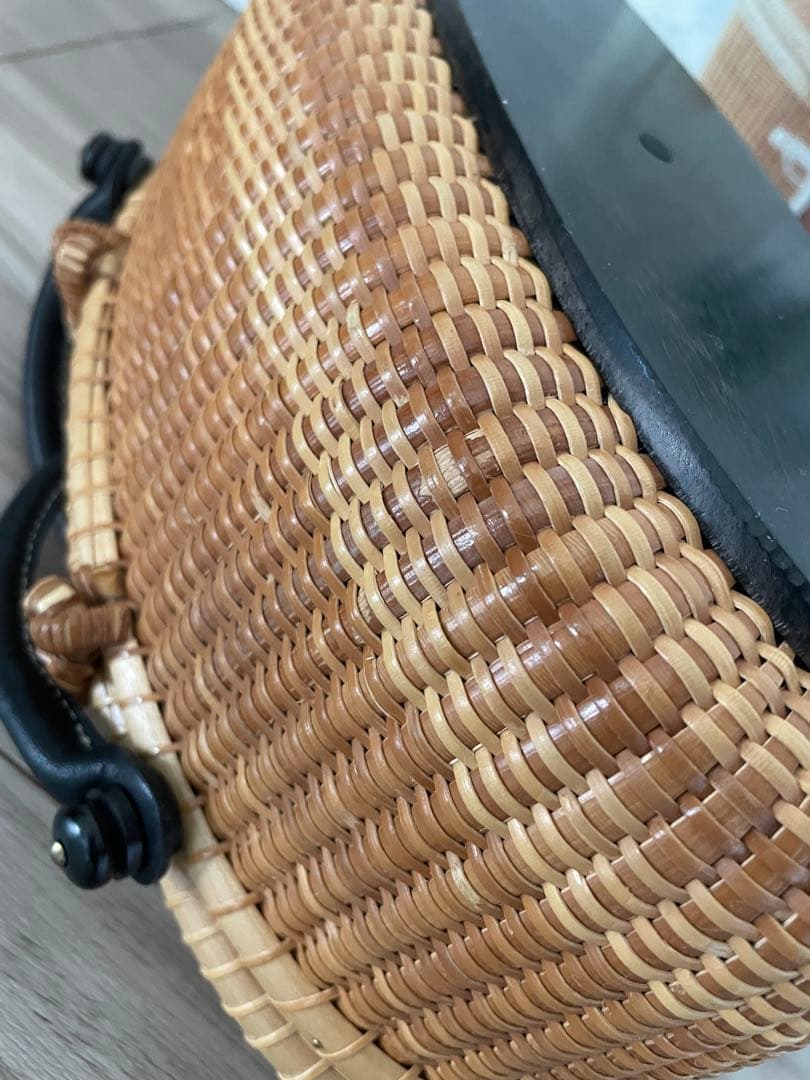 ナンタケットバスケット　10インチ　オーバル　蓋付きバスケット