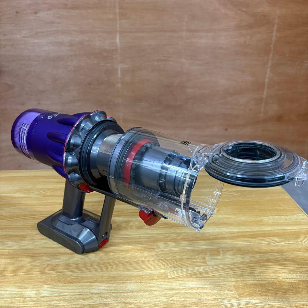 一都三県限定　配送無料　掃除機　Dyson ダイソン　SV18 FF ENT