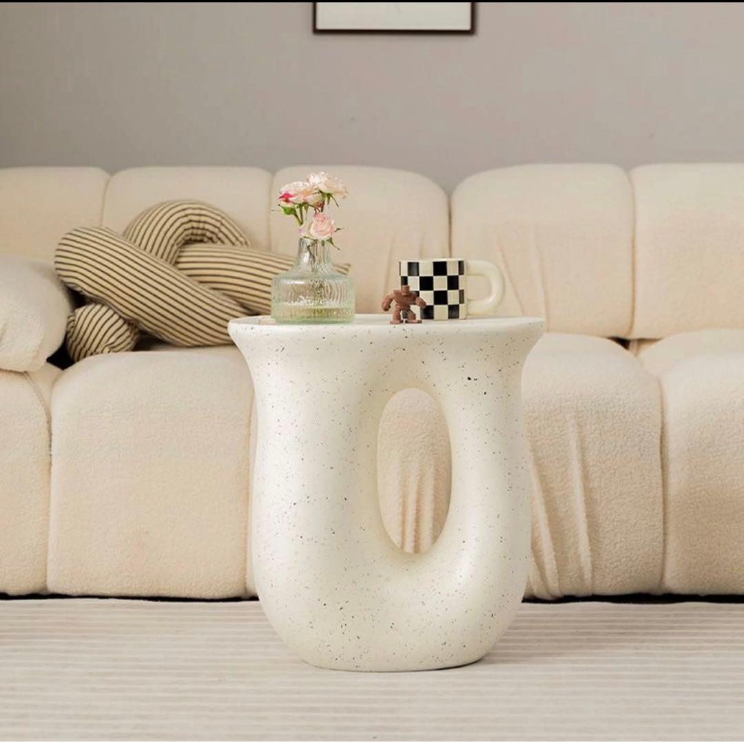 UNHO セメント サイドテーブル ホワイト