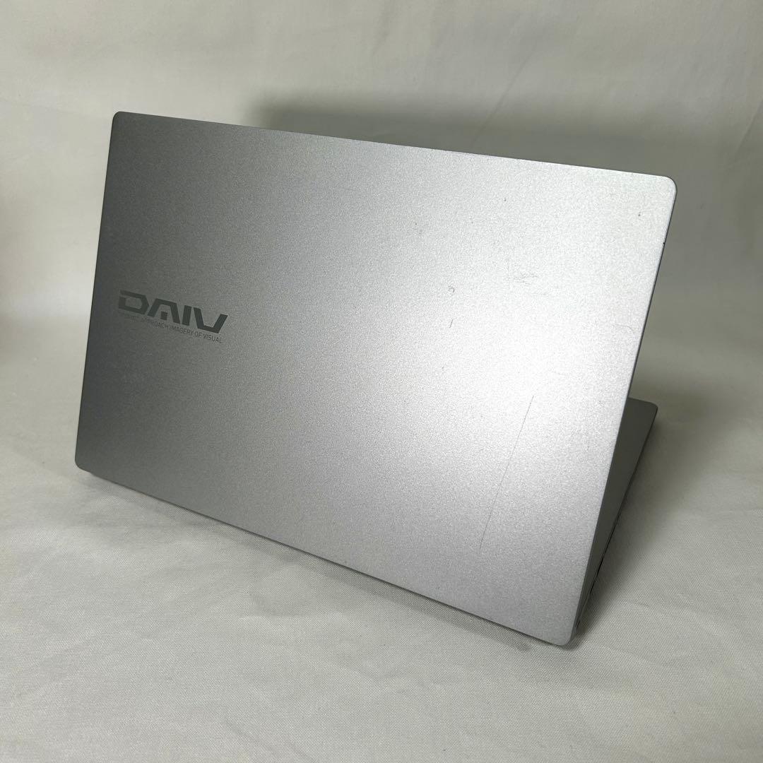 マウスコンピューター DAIV 4P i7 32GB 512GB バッテリー良好