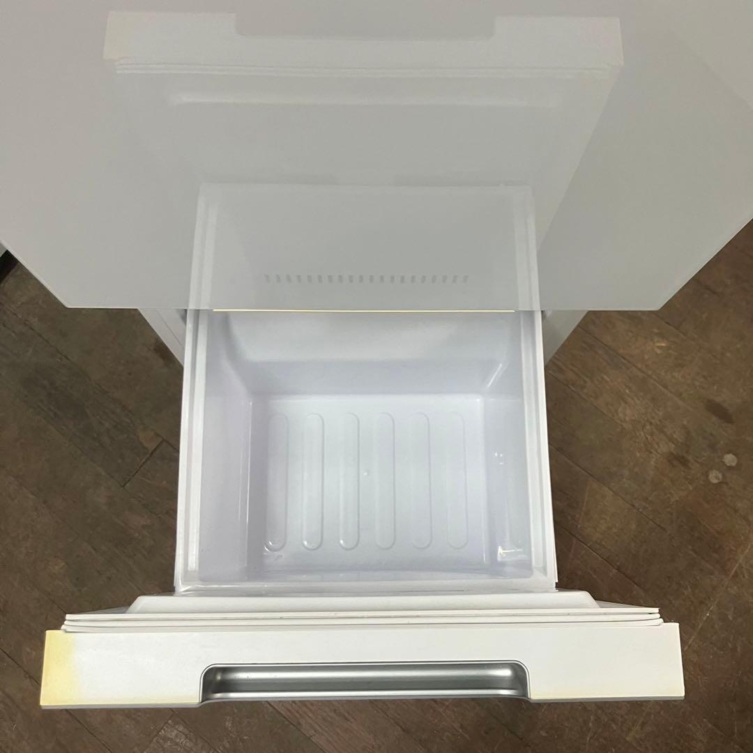 244 SHARP 最新モデル2021年製ガラスパネル　2ドア冷蔵庫　152L