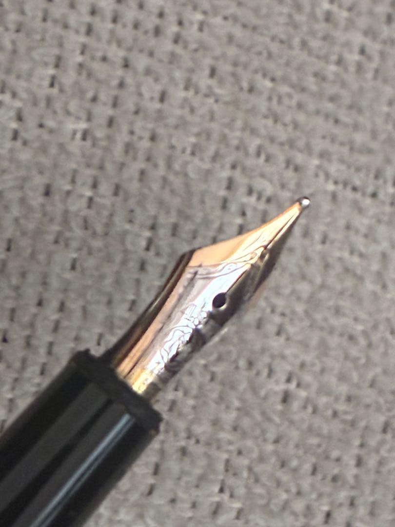 ◾️モンブラン◾️144万年筆◾️マイスターシュテュック クラシック◾️化粧箱付属◾️