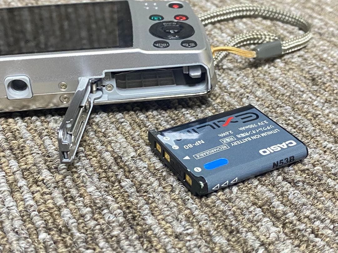 CASIO EXILIM EX-Z550 デジタルカメラ