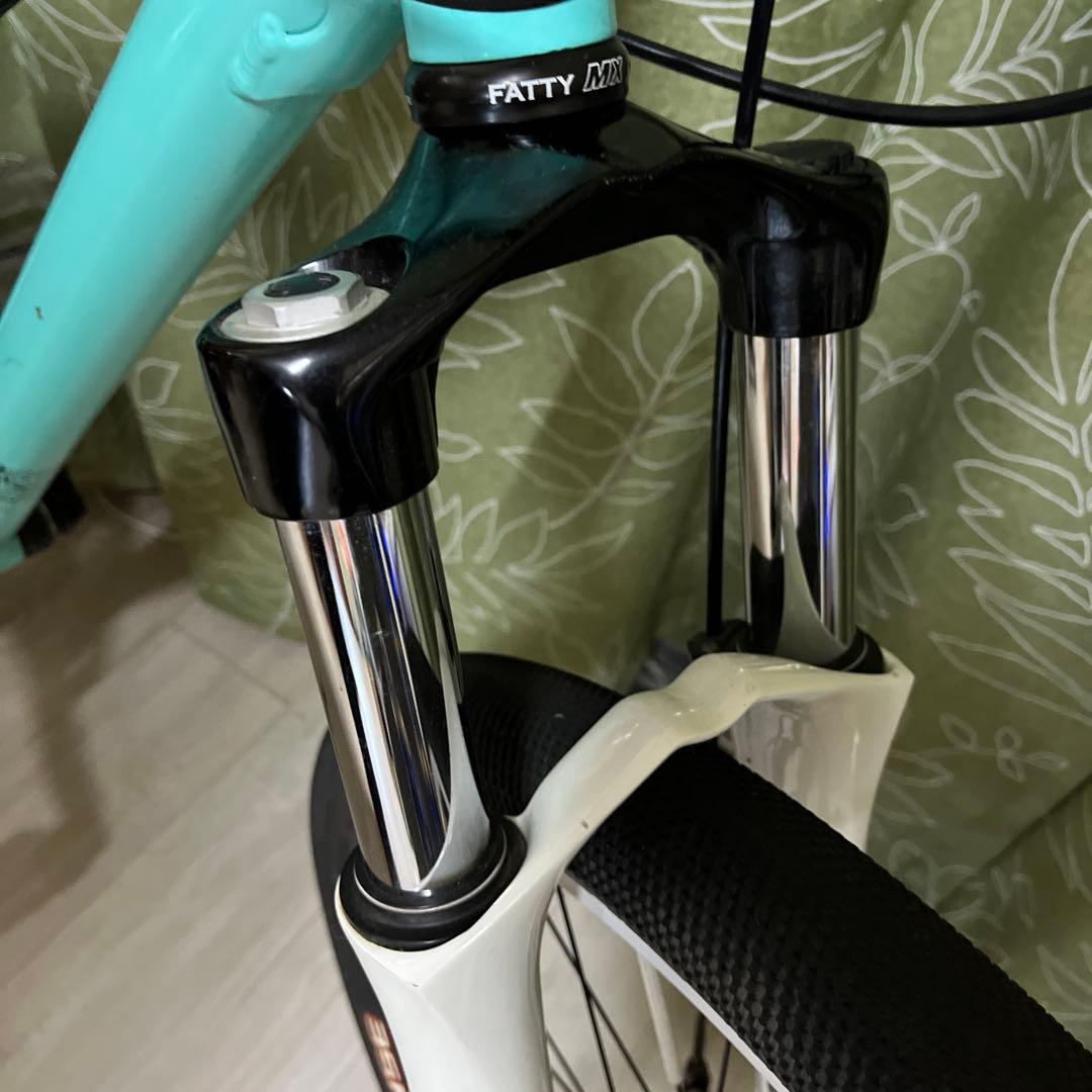 コメンサル 09モデル　ペパーミントグリーン 26㌅ 希少‼️ 注意事項有