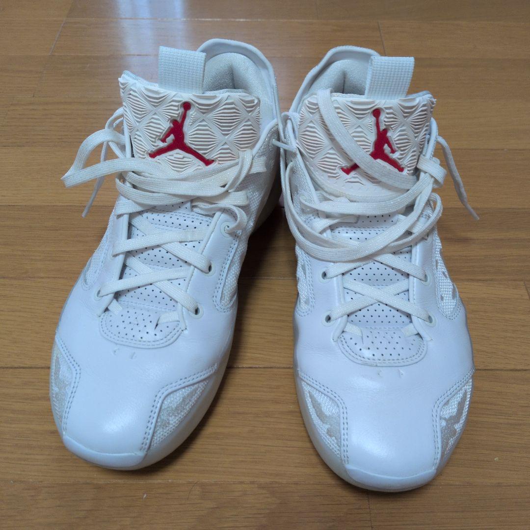 Jordan バスケットボールシューズ ホワイト/レッド