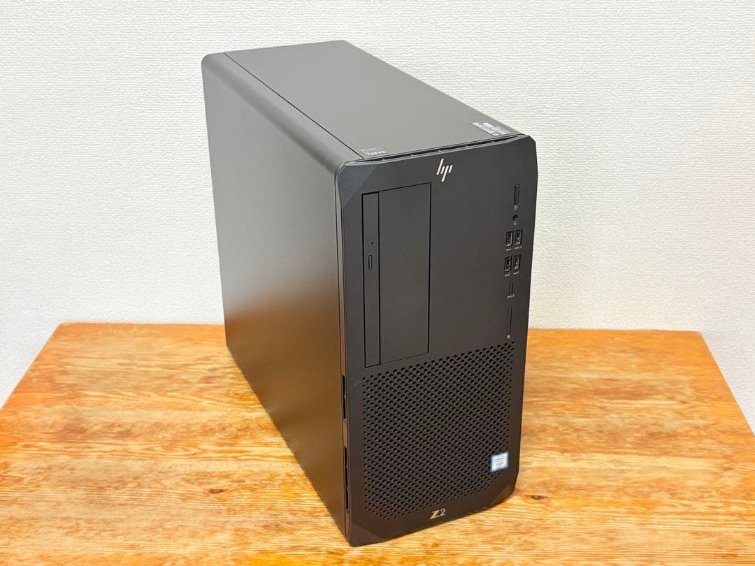 ベアボーン状態のHP Z2 Tower G5 Workstation