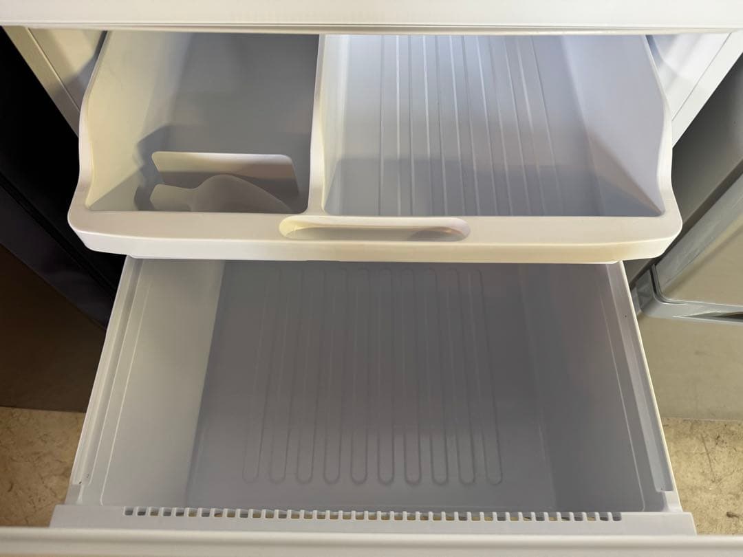 美品 シャープ 冷凍冷蔵庫 350L 両開きドア 2021年製 SJ-GW35G