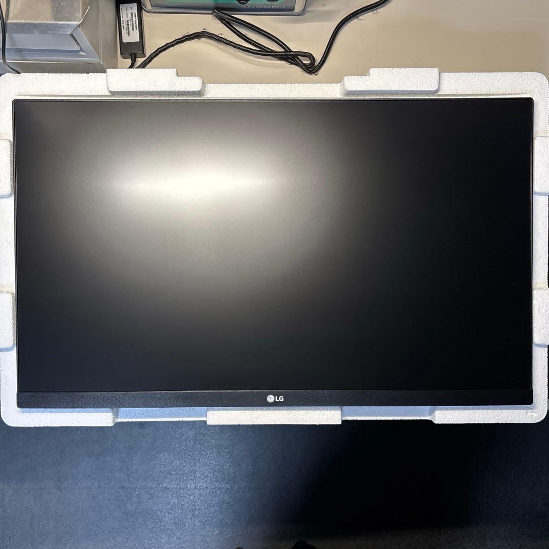 LG WQHDモニター　LG 24QP500-B 23.8インチ