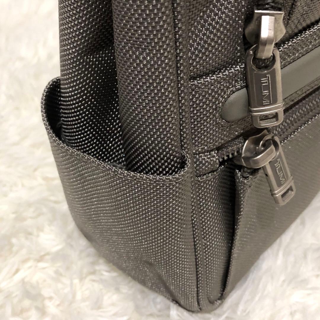 新品同様✨TUMI タスクトート ビジネスバッグ 26190S4