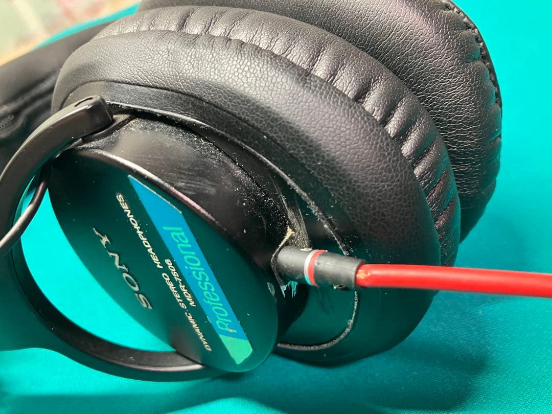 SONY MDR-7506 スタジオヘッドホン改造済（ケーブル脱着可）