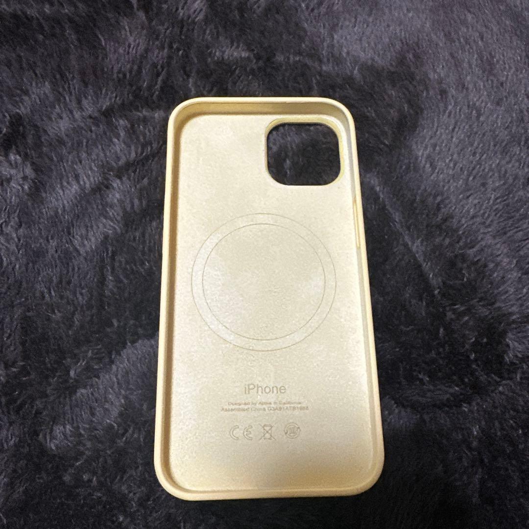 iPhone 14 スターライト　128gb 美品