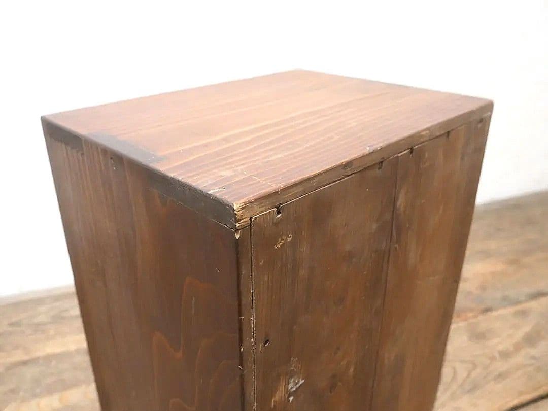 1384 レトロな小引き出し　収納棚　陳列台　ケース　古家具　アンティーク　骨董