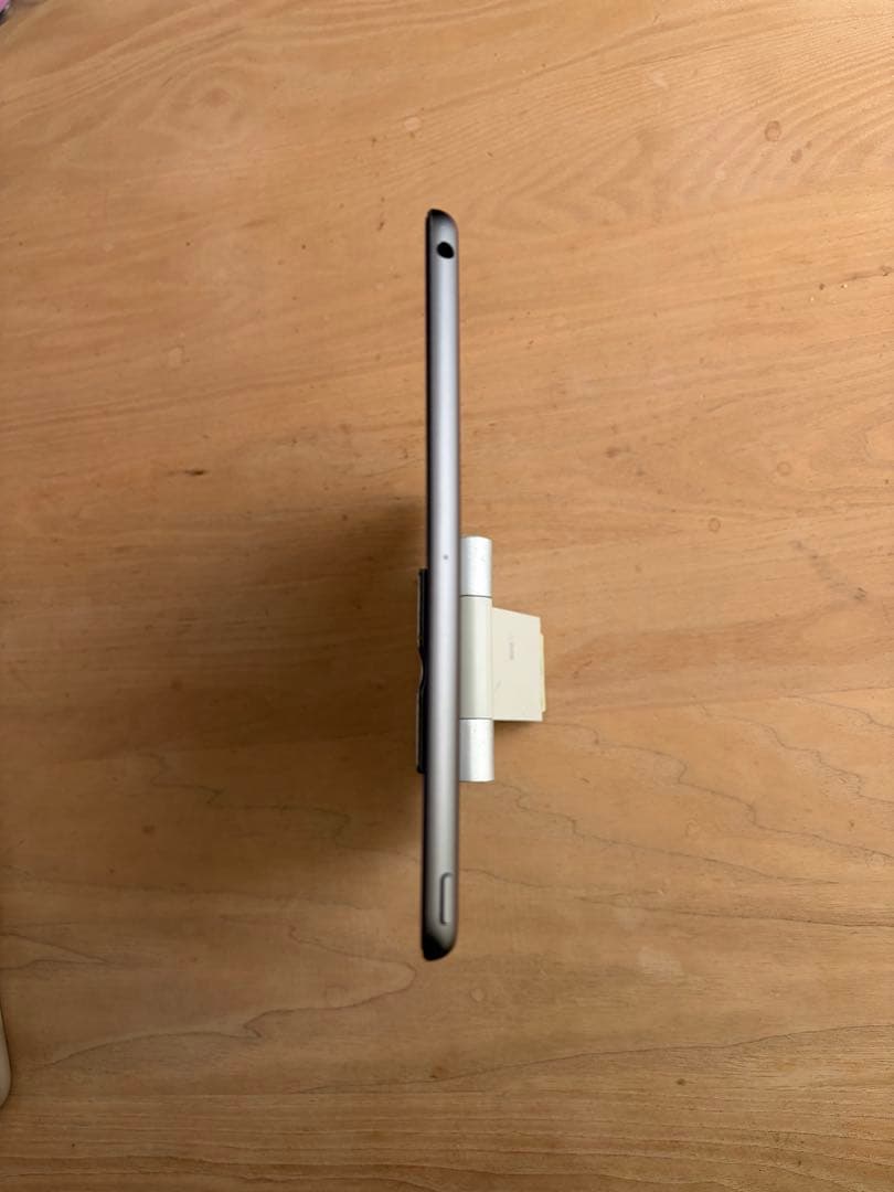 iPad (第9世代) 64GB Wi-Fi スペースグレー