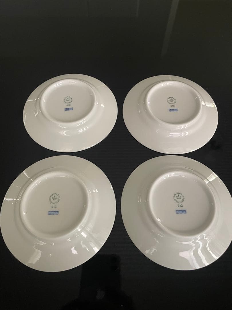 【新品】ロイヤルコペンハーゲン ホワイトフルーテッド プレート 11cm 4枚