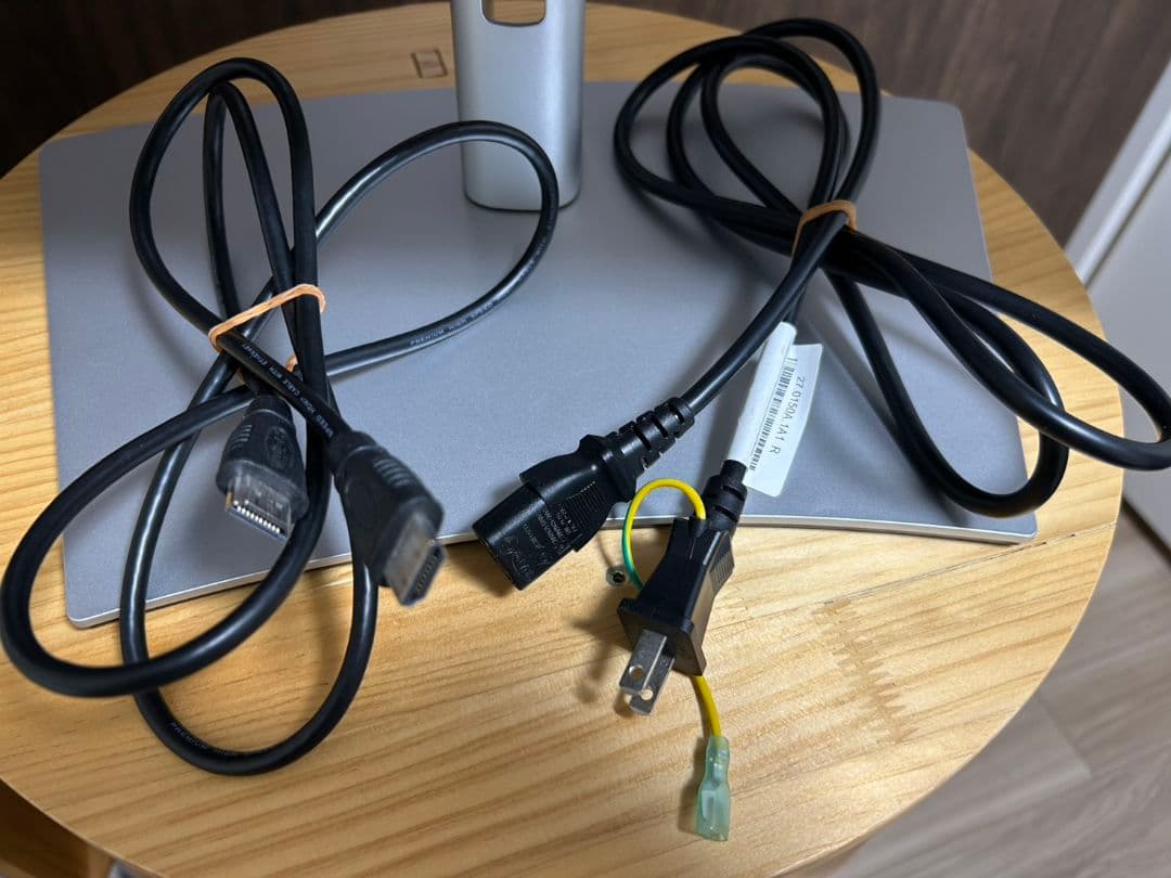 DELL Ultrasharp U4021QW 39.7インチ 曲面モニター