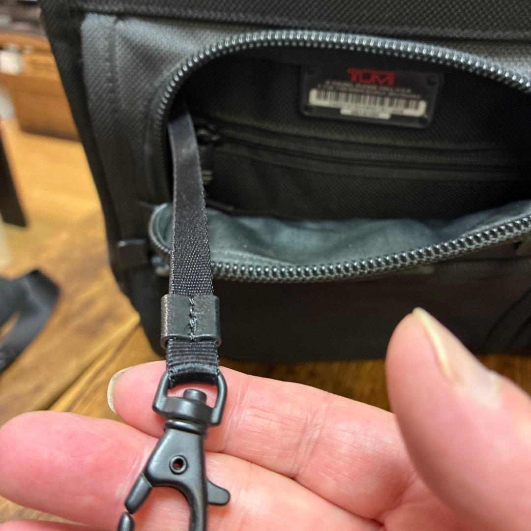 ビジネスバッグ ブラック 収納力高