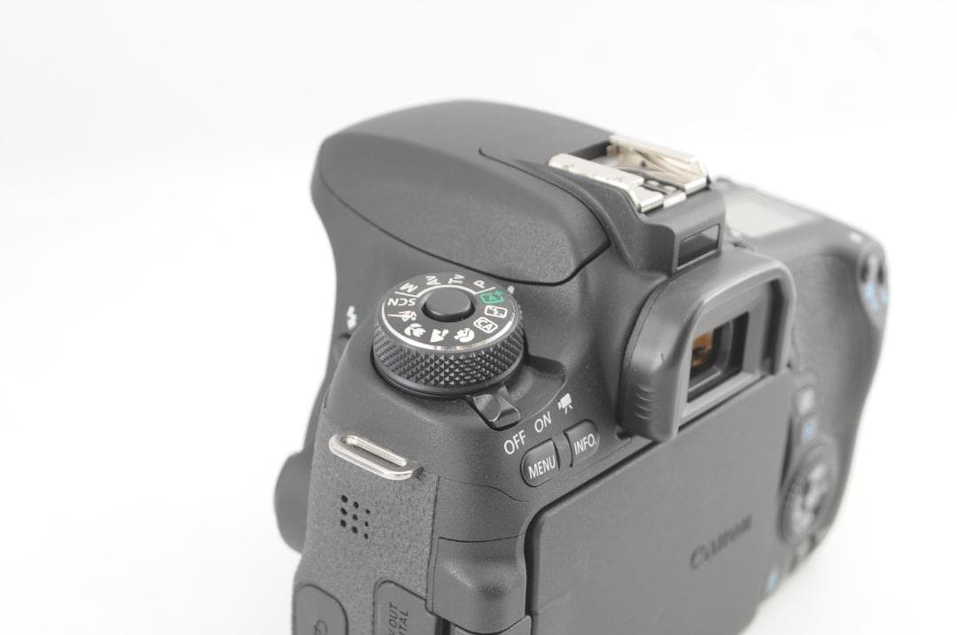 デジタルカメラ Canon EOS 8000D EF-S 18-55mm f/3.5-5.6