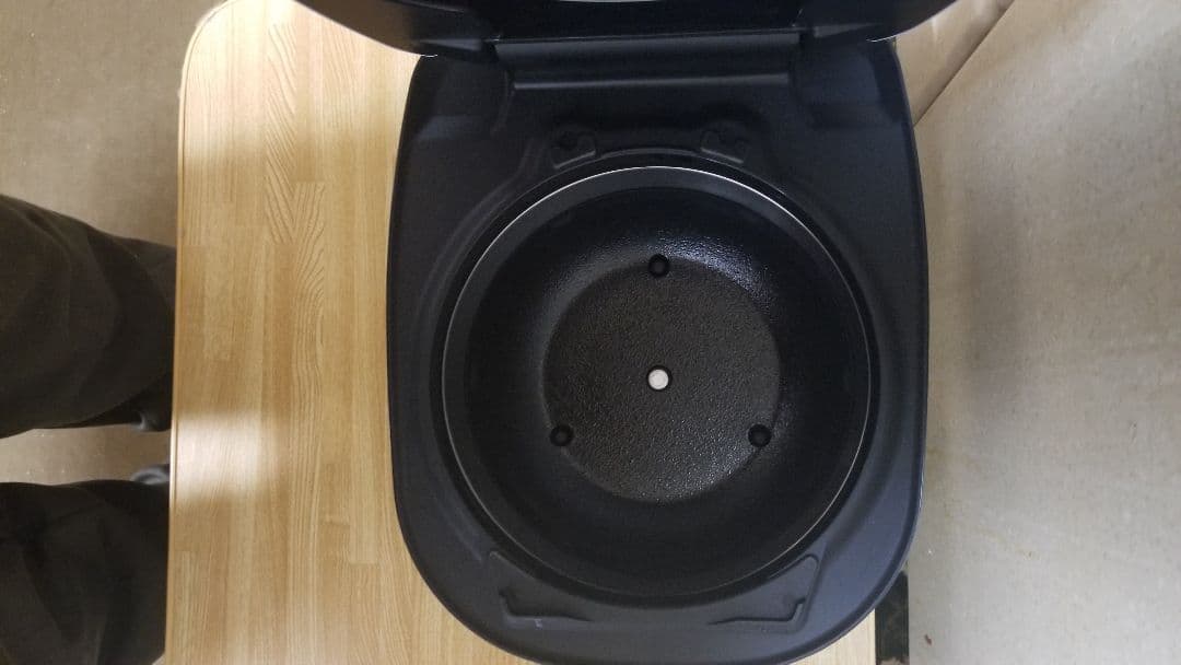 ☆2019年製☆土鍋ご泡火炊き☆タイガー圧力IH炊飯器 バックライト液晶画面搭載