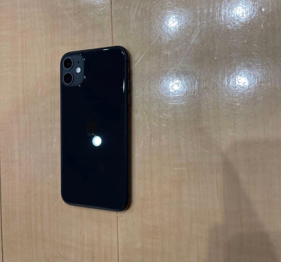 iPhone 11 64GB 充電最大容量77% 匿名発送　SIMフリー