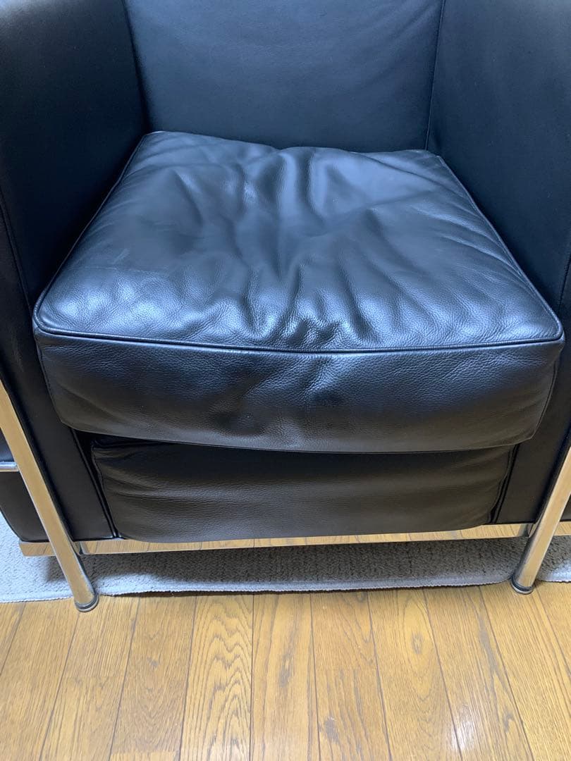 【極美品】コルビジェ LC2 シングルソファ