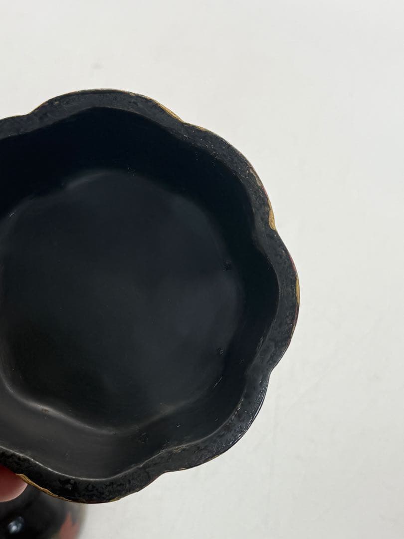 中国　漆器　唐子紋小物入　アンティーク　送料込み250905