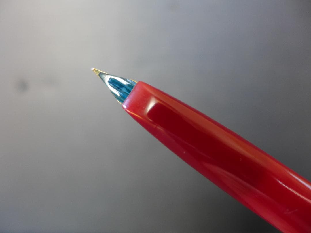 時代物　プラチナ万年筆　金属・皮製　ペン先:18K細軟 18 プラチナ　レトロ