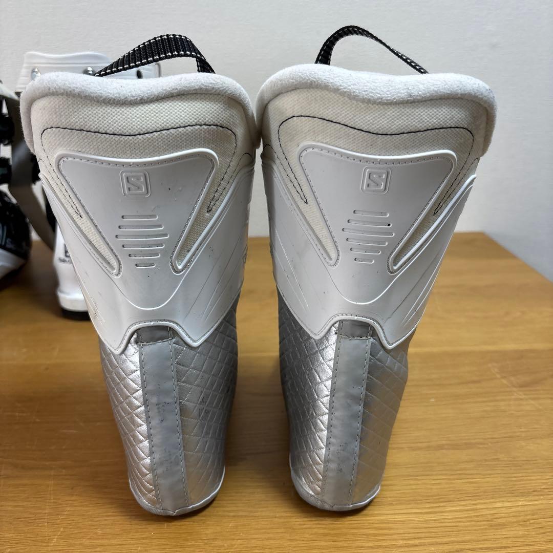 2022 salomon サロモン22-23.5cm スキーブーツ　レディース