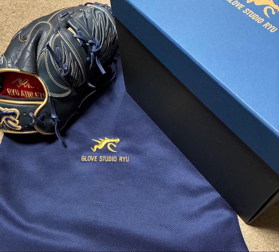 【11/30までさらに特価】RYU 8周年記念 限定 投手用 湯もみ型付済　新品
