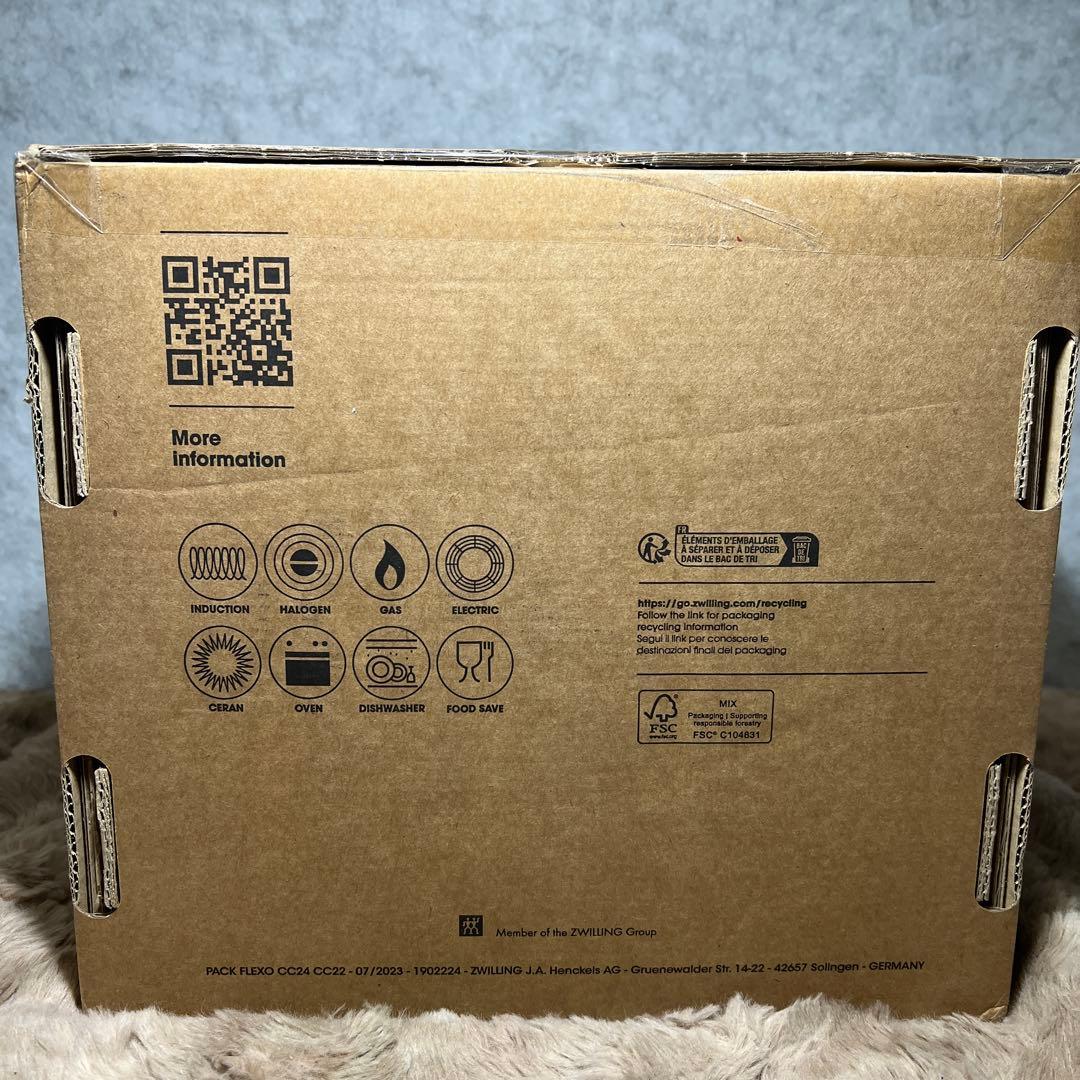 ピコ・ココット ラウンド チェリー 1033360 22cm