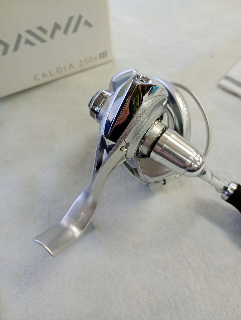 Daiwa カルディア2506H スタジオオーシャンマーク