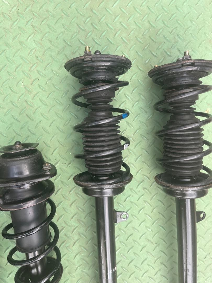 スズキカプチーノ 純正前後サスペンション