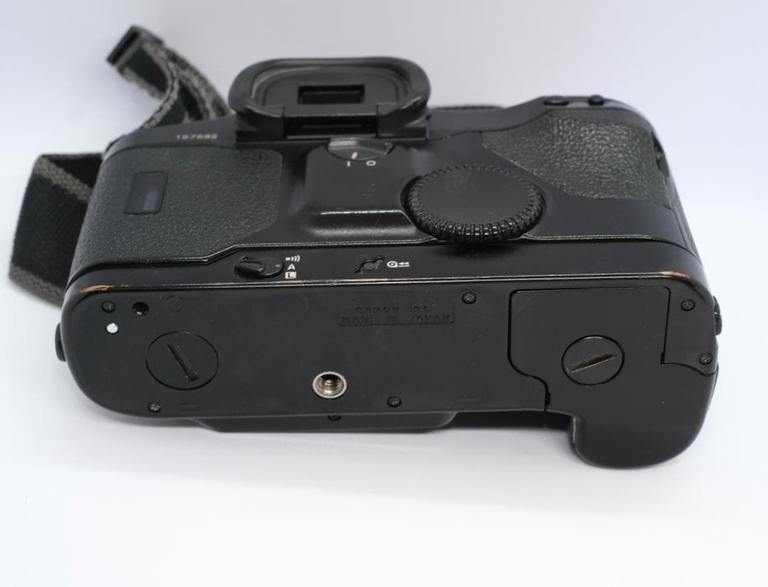 【動作確認済】Canon キャノン EOS-1N 　BP-E1 フィルム一眼レフ