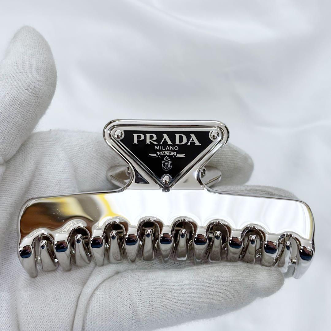 極美品　正規品✨　PRADA プラダ　ヘアクリップ　バレッタ　メタルクリップ