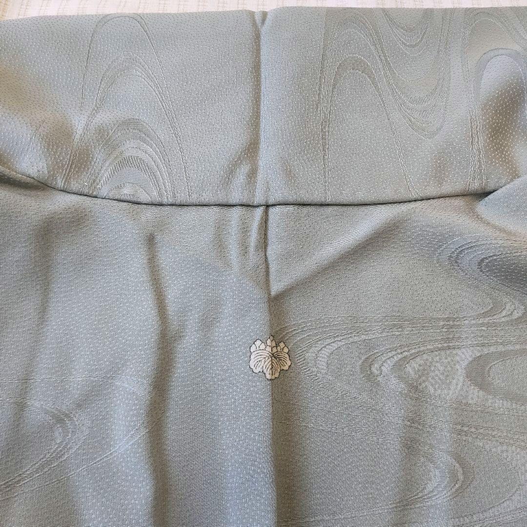 【色無地】未使用品✣上品で透明感ある薄青磁 一つ紋 身丈159cm/裄丈66cm