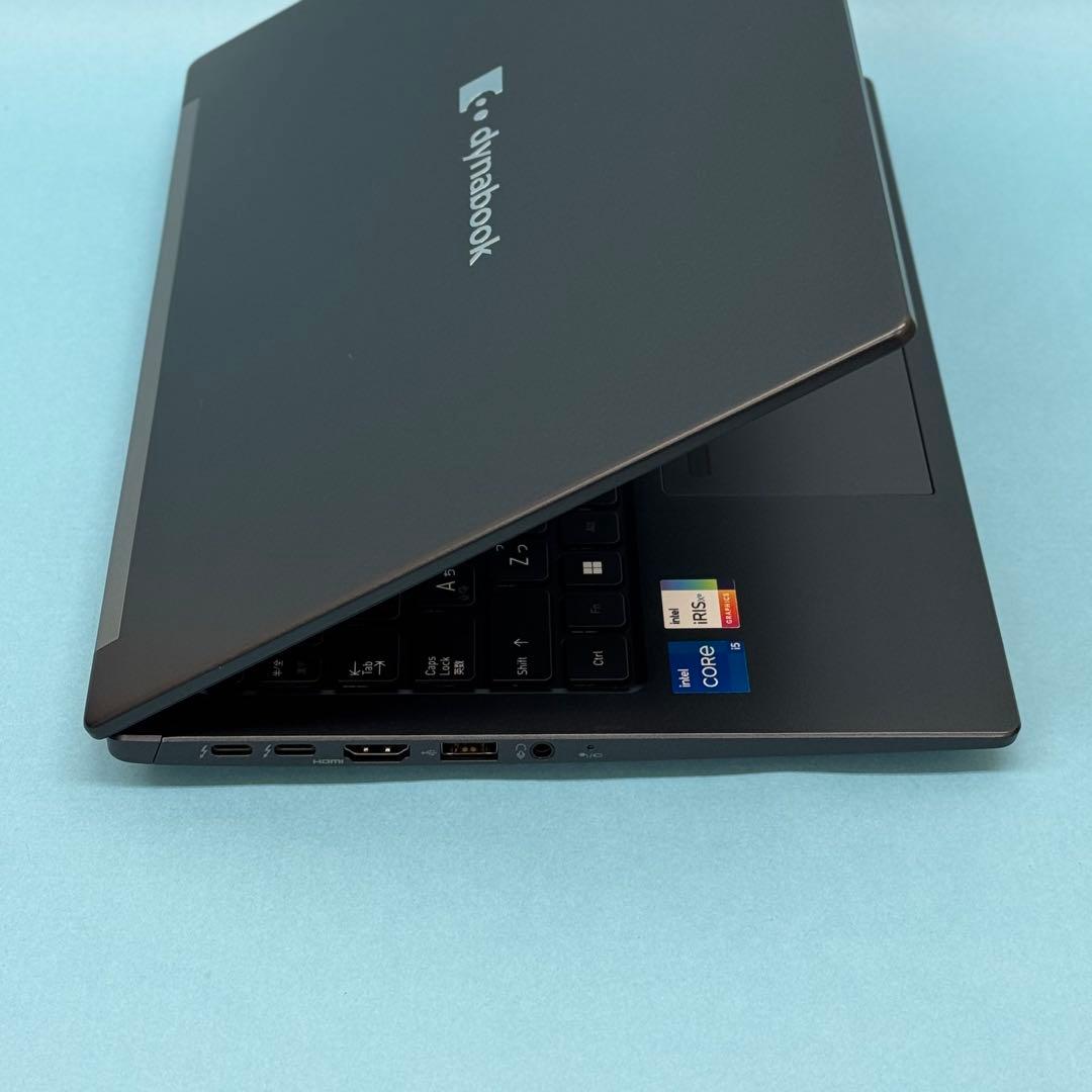 834 美品 dynabook G83/KW 第12世代 16GB office
