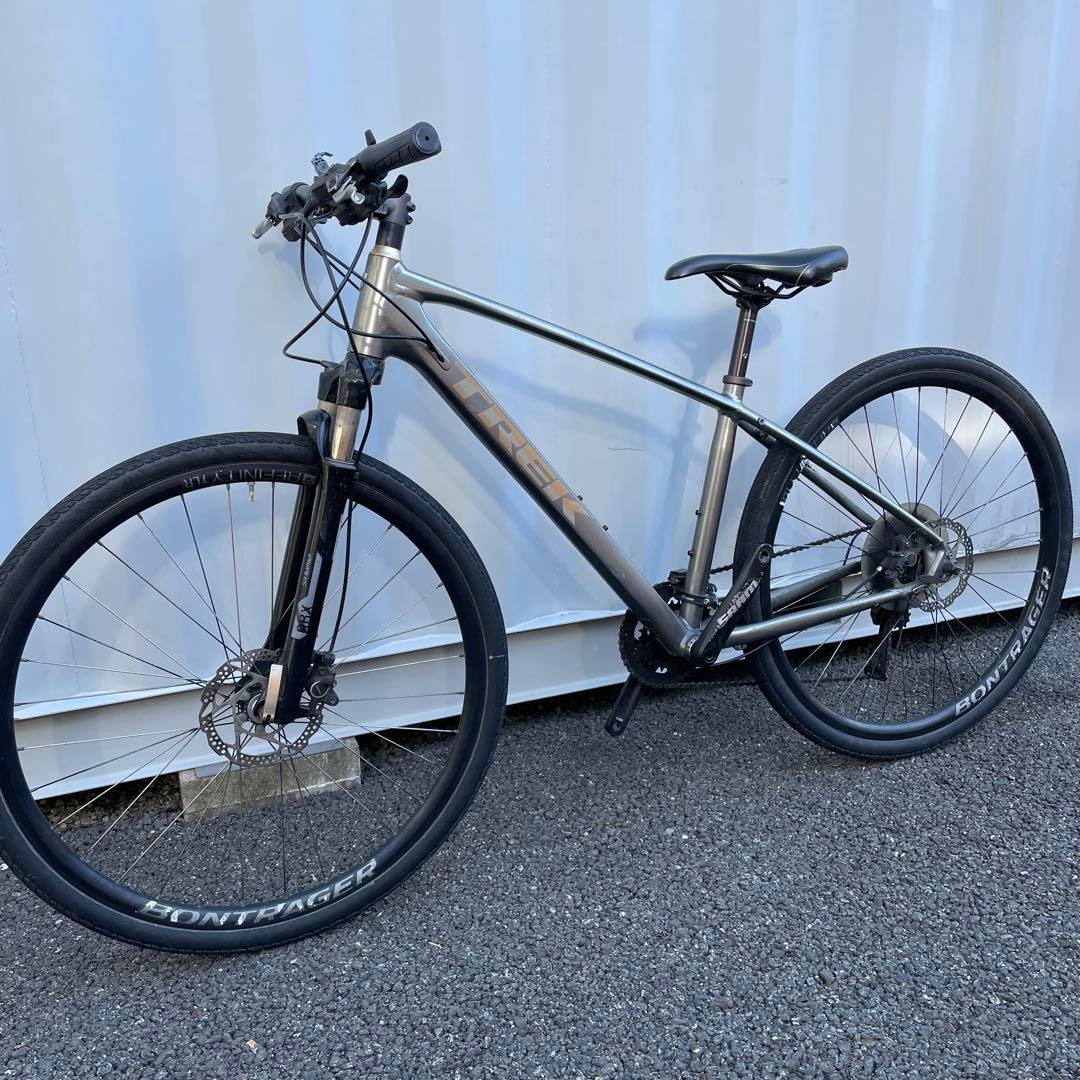 クロスバイク Dual Sport4 身長165-175cm定価13万円 10s