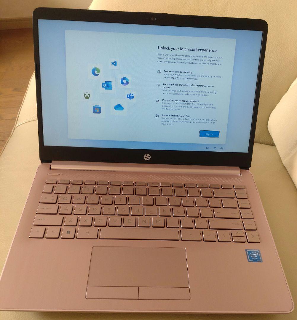 HP ノートパソコン　ピンク　14インチ