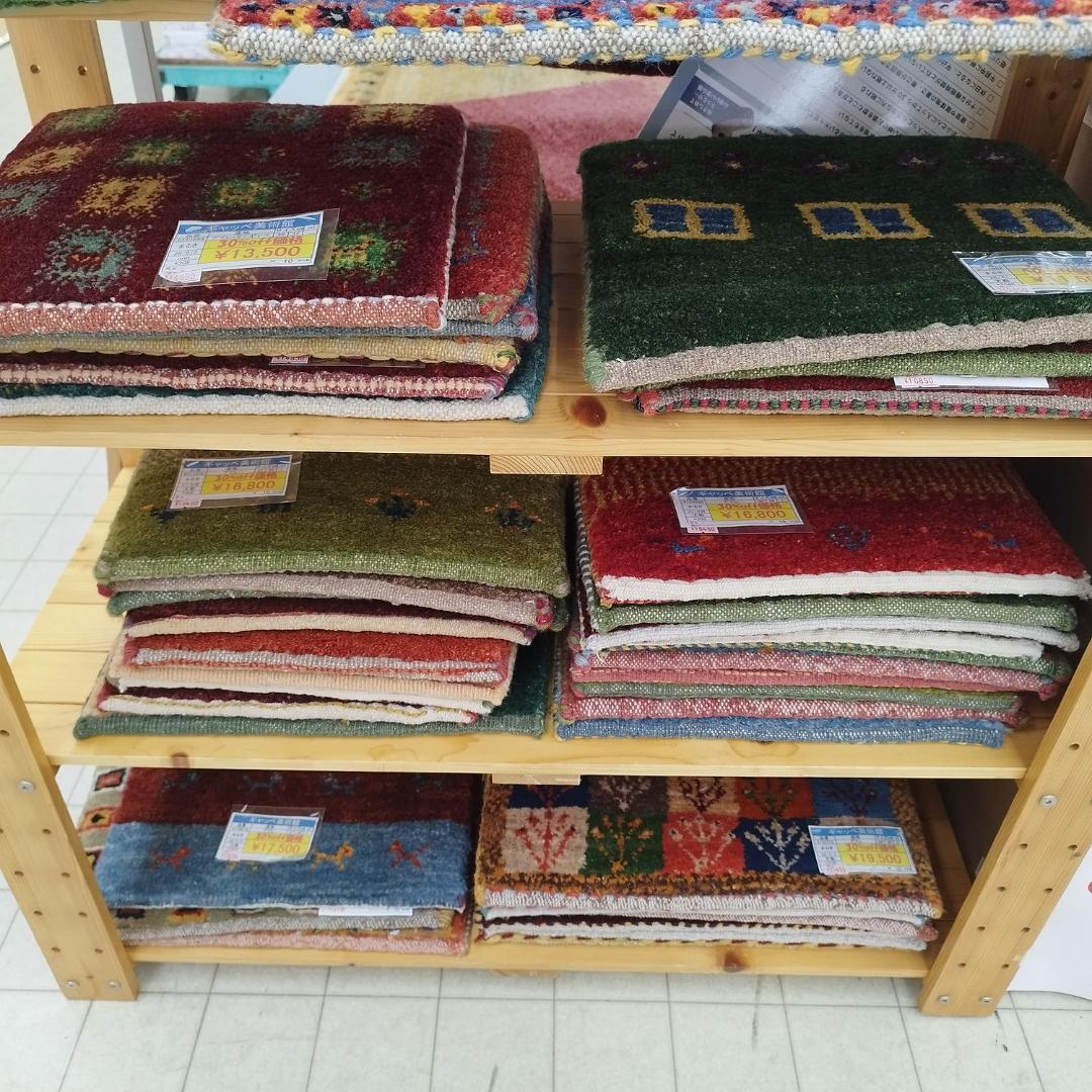 値下げ可能ミニギャベ●32×36㎝●手織●本物●新品未使用 遊牧民が紡ぐギャッベ