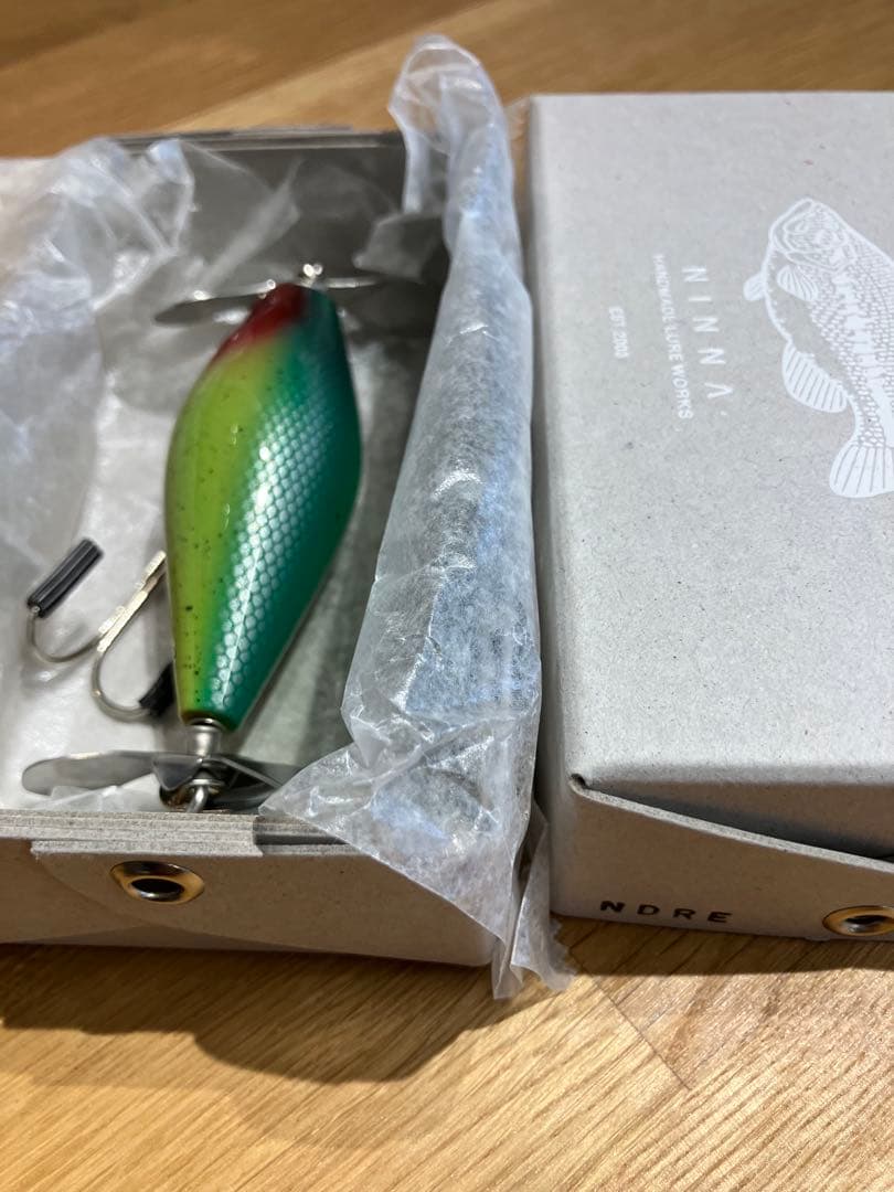 NINNA ニンナ　ウラコア　ローカル　ボッコム